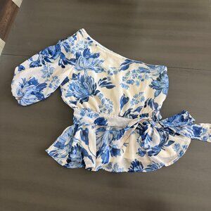 Cream and Blue Floral One Sleeve Top
